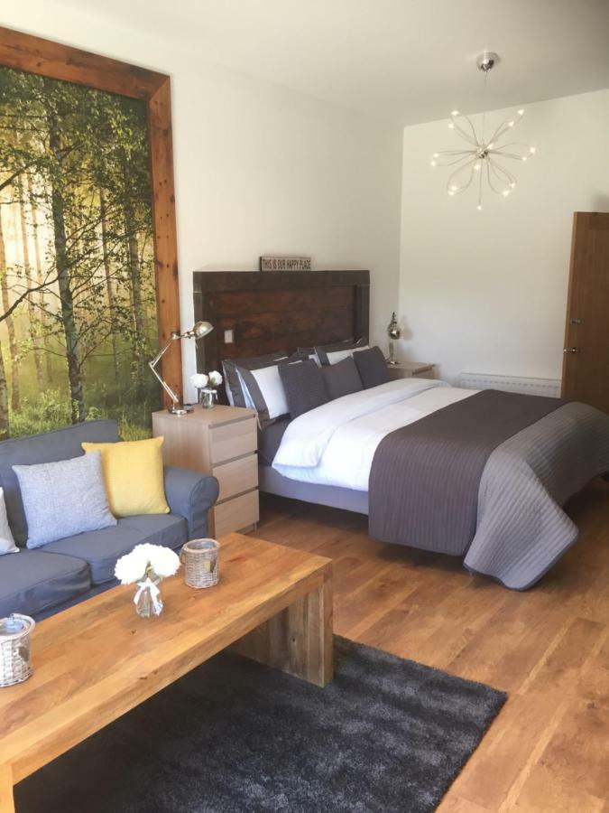 Willow Court Farm Studio South & Petting Farm, 8 Mins From Legoland & Windsor, 15 Mins From Lapland Uk Ngoại thất bức ảnh